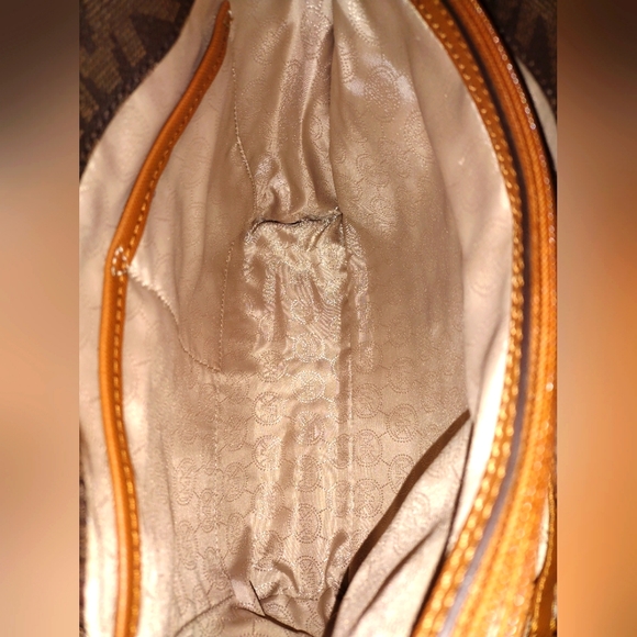 Michael Kors Brown and Tan Shoulder Bag - Picture 5 of 8